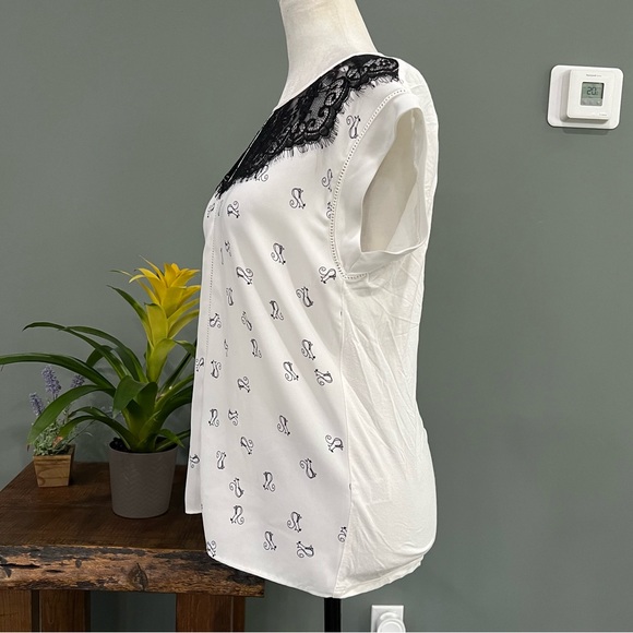 RW&CO. Sleeveless Top - Picture 5 of 11